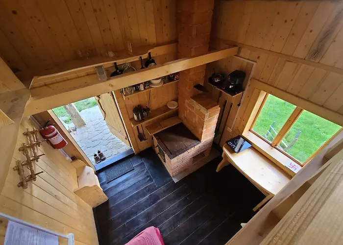 дзен хата Tatil Evi Dzembronya